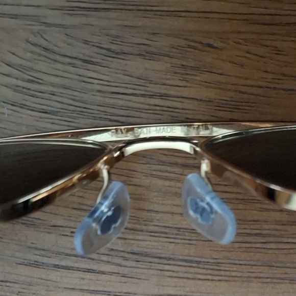 Ray-Ban New Caravan 3636 Gold Frames Green G-15 Lenses EUC - Picture 8 of 16